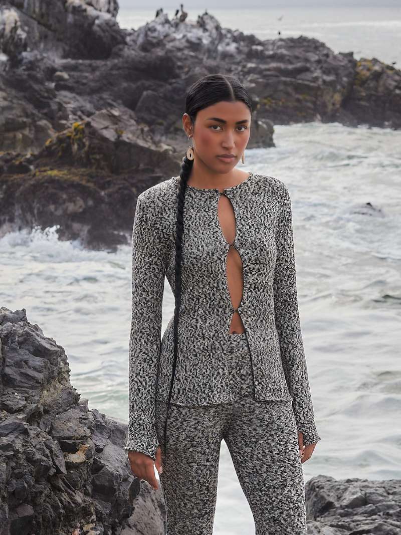 Iris sweater